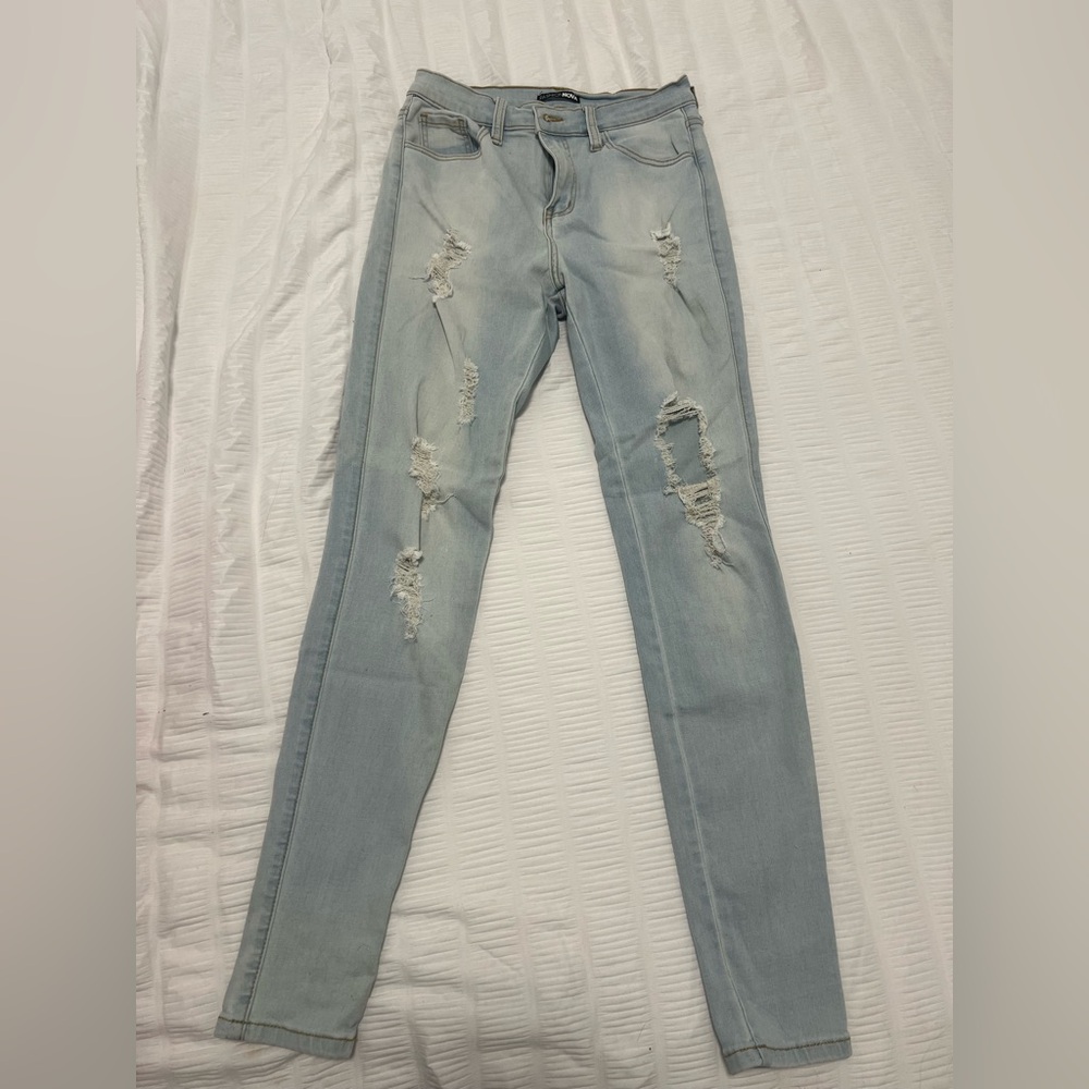 Fashion Nova Light Blue Distressed Women's Jeans